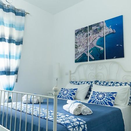 Velia34 Bed and Breakfast Salerno Eksteriør billede