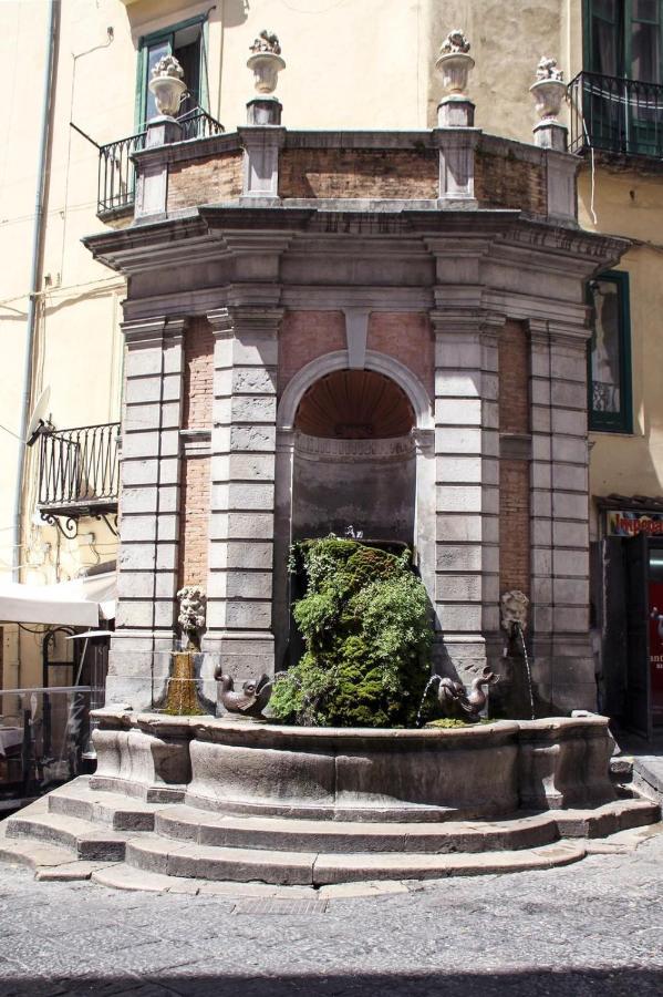 Velia34 Bed and Breakfast Salerno Eksteriør billede